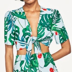 ZARA Accessories Cropped Tie Front Top XS Tropical✨